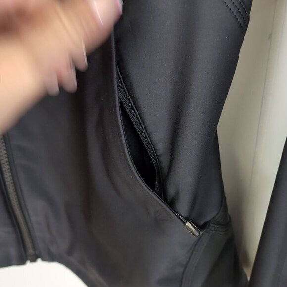 Lululemon Feeling frosty jacket size 4 - Picture 5 of 10
